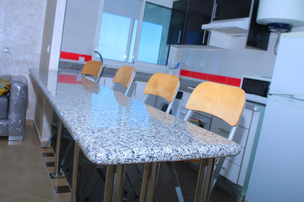 Bouznika 6 Apartment Bagian luar foto