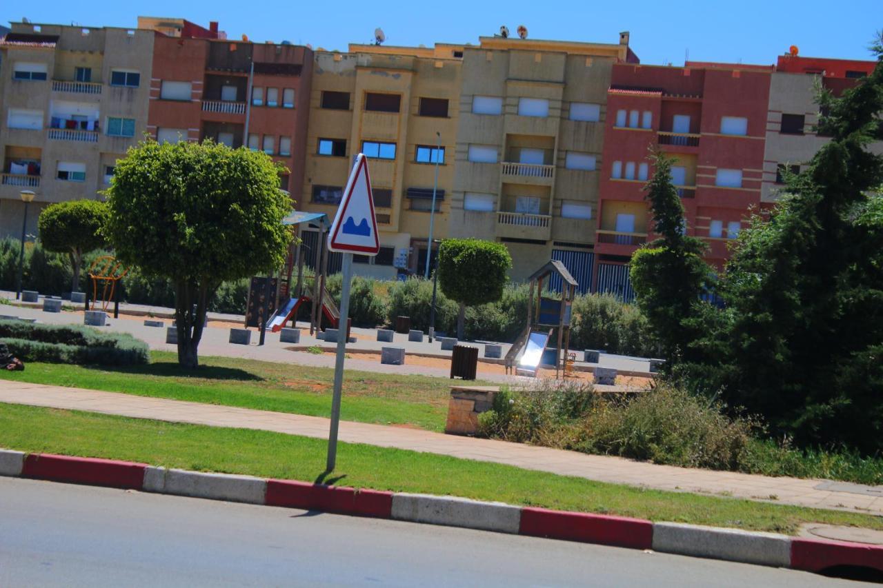 Bouznika 6 Apartment Bagian luar foto